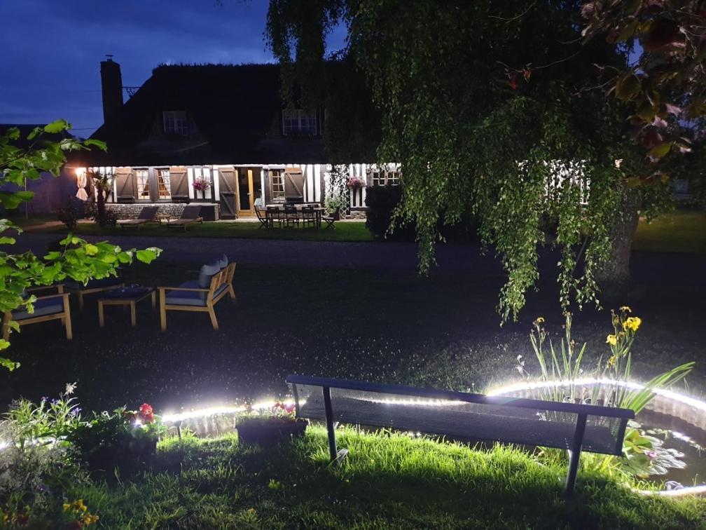 La Chaumiere Bed & Breakfast Saint-Martin-Saint-Firmin Exterior photo
