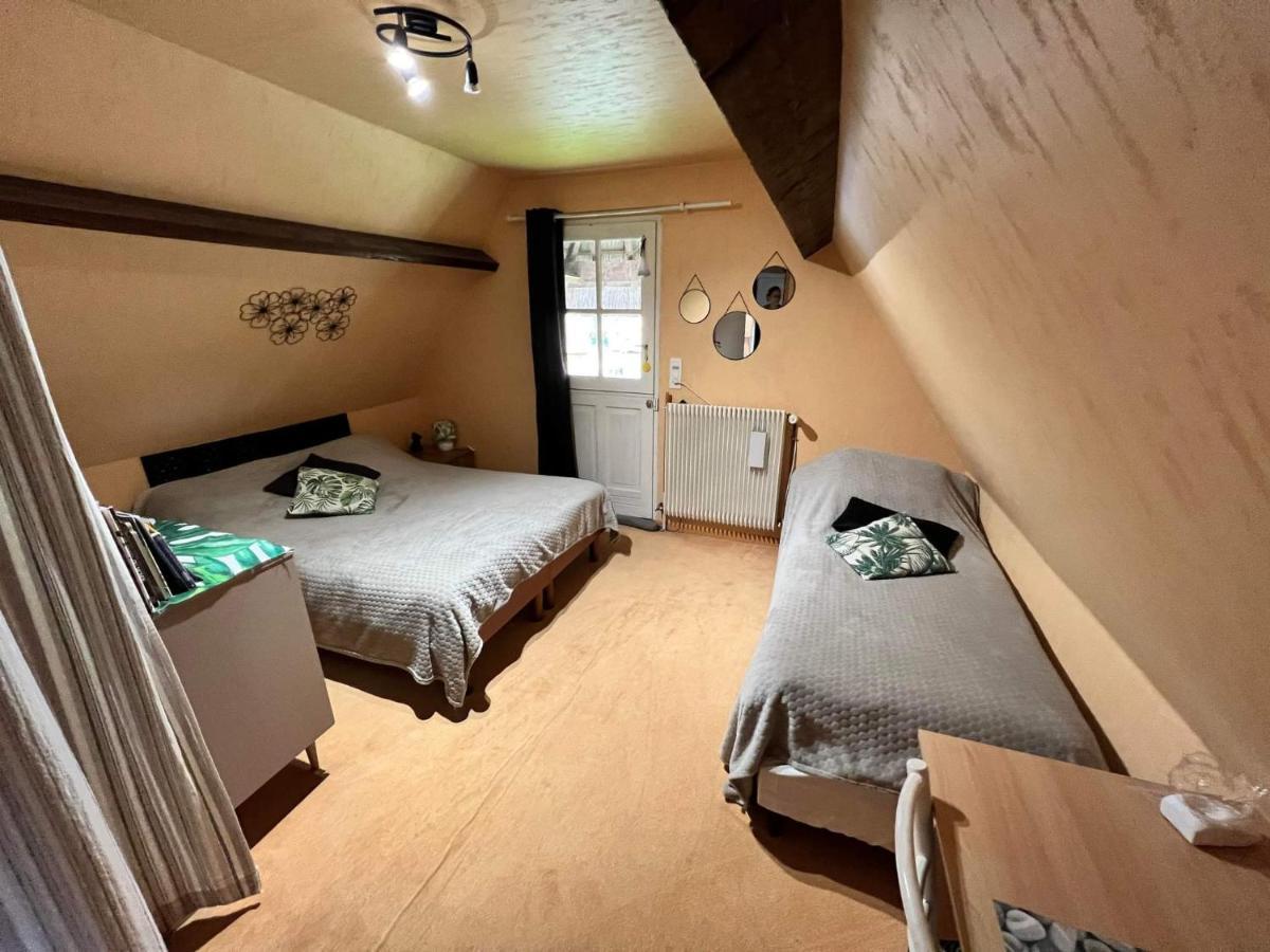 La Chaumiere Bed & Breakfast Saint-Martin-Saint-Firmin Exterior photo